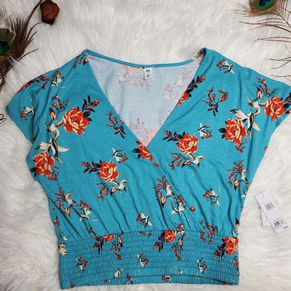 BP Surplice Smocked Hem Crop Top - Picture 1 of 6